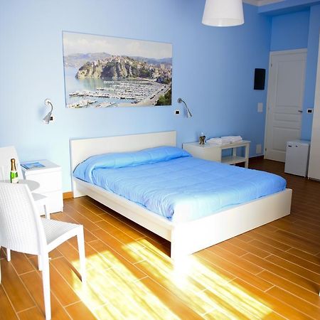 Bed and Breakfast I Delfini Agropoli Exterior foto